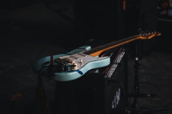 Músicos e artistas exemplificam a defesa dos direitos autorais em IA