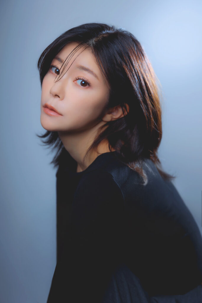Tokyo Revengers Quarta Temporada revela trailer e data 2026 6 Primeira imagem oficial de Senju Kawaragi com dublagem de Mariya Ise em Tokyo Revengers Season 4.