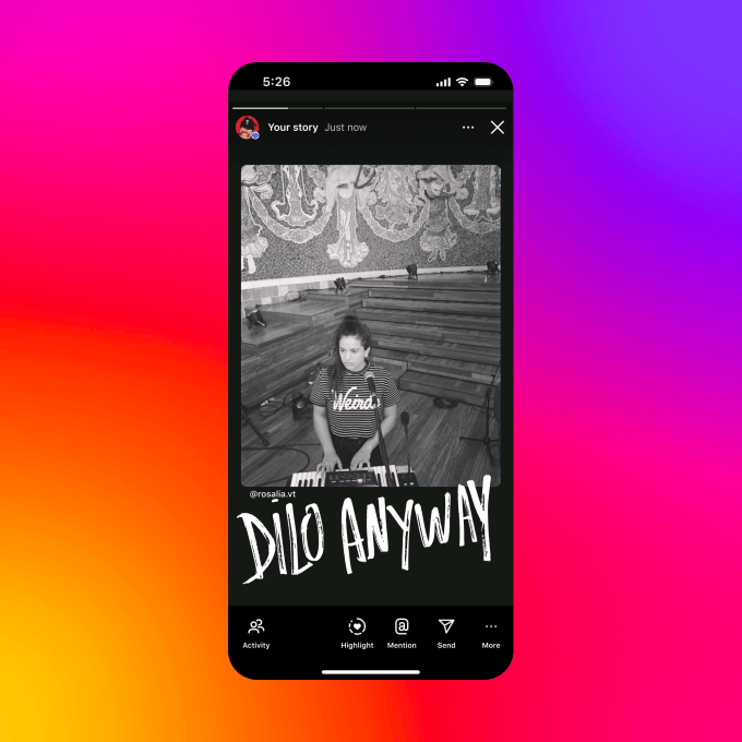 Instagram permite compartilhar músicas do Spotify nos Stories 3 Exemplo da fonte inspirada na caligrafia de Rosalía disponível no Instagram