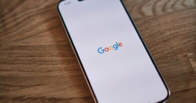 Google Play Instant Apps em uso, disposição visual na Play Store com destaque para apps sem instalação.