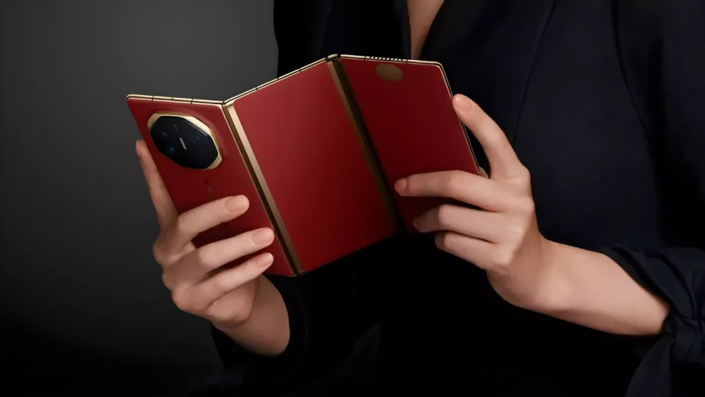 Samsung confirma celular tri-fold ainda em 2025 3 Samsung confirma smartphone tri-foldpara 2025: Conceito inicial do Galaxy tri-dobrável exibido em fevereiro de 2025
