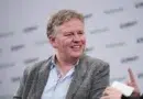 Matthew Prince, CEO e cofundador da Cloudflare, anuncia novo marketplace Pay per Crawl para IA.