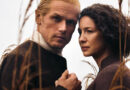 Imagem promocional com personagens de Outlander temporada 7, Netflix e logotipo da série