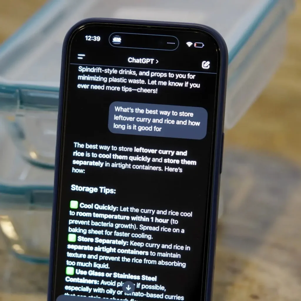 Tela do ChatGPT no iPhone ilustrando mudanças nos limites do GPT-5 e a experiência do usuário