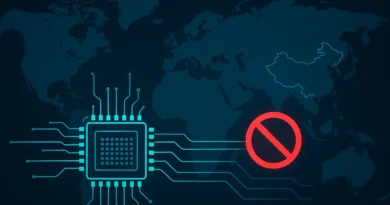 Placa de servidor com chips avançados de IA sendo monitorados por rastreadores ocultos em remessas dos EUA para China