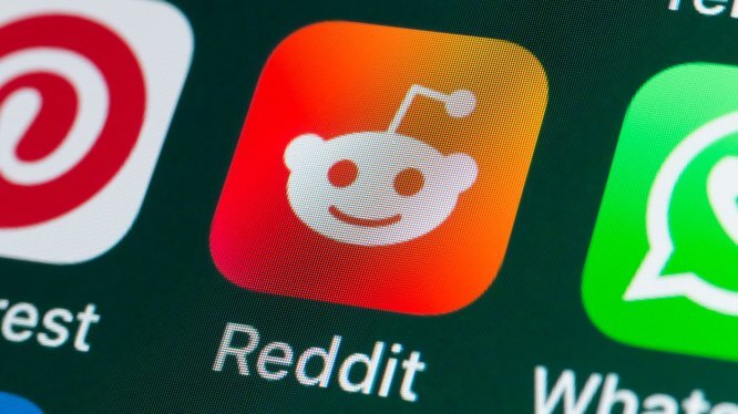 Verificação de idade no Reino Unido distorce tráfego 3 Reddit implementa verificação de idade para cumprir regras no Reino Unido