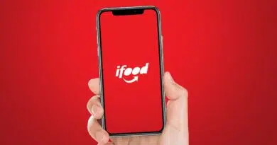 Novo recurso de parcelamento de pedidos do iFood promete facilitar a vida de quem está com o orçamento do mês apertado, trazendo crédito pré-aprovado para delivery e compras no app, segundo a empresa.
