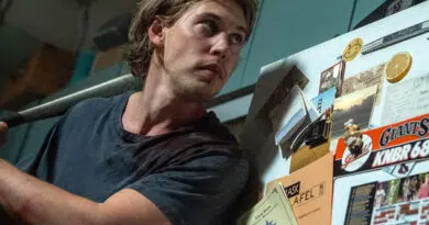 Caught Stealing na Netflix: quando estreia, janelas por região e como assistir antes da chegada ao streaming