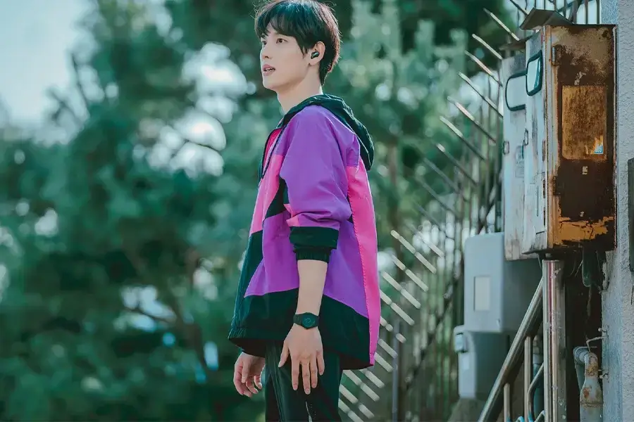 Mantis na Netflix: spin-off de Kill Boksoon em 26/9 8 Yim Si Wan retorna como Han-ul, o Mantis, no filme da Netflix