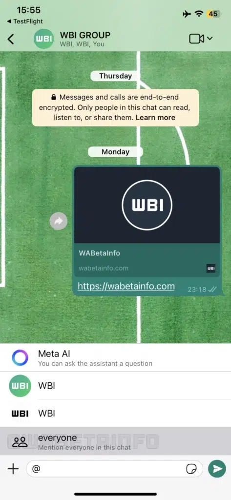 Captura mostra a opção ‘todos’ na lista de menções do WhatsApp em um grupo; nova função @todos para notificar todos, inclusive silenciados