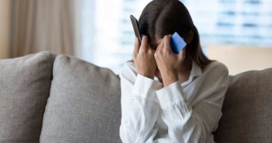 Golpes com CPF na nota: 5 sinais e como evitar 4 Golpes com CPF na nota: alerta para fraudes digitais e cobranças falsas