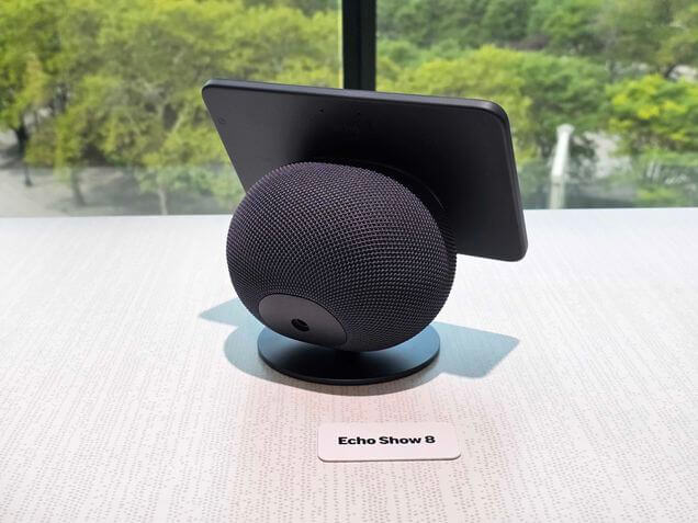 Amazon Echo com Alexa turbinada e IA generativa 9 Echo Show 8 de 4ª geração com tecnologia touch in-cell