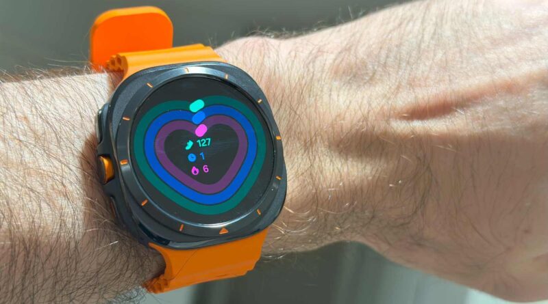 Monitoramento de saúde no Galaxy Watch: PPG, IA e riscos de LVSD