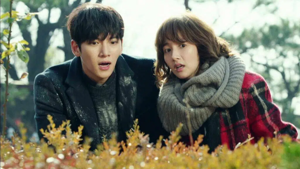 10 K-Dramas Melhores que Queen of Tears 13 Cena do K-drama Healer com Ji Chang-wook