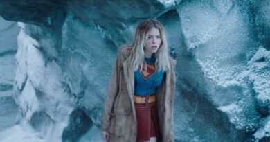 Milly Alcock como Supergirl em Superman