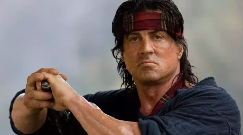 A prequel de Rambo promete explorar o início da carreira militar do personagem icônico.