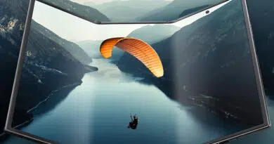 Galaxy Z TriFold aberto com tela tripla de 10 polegadas