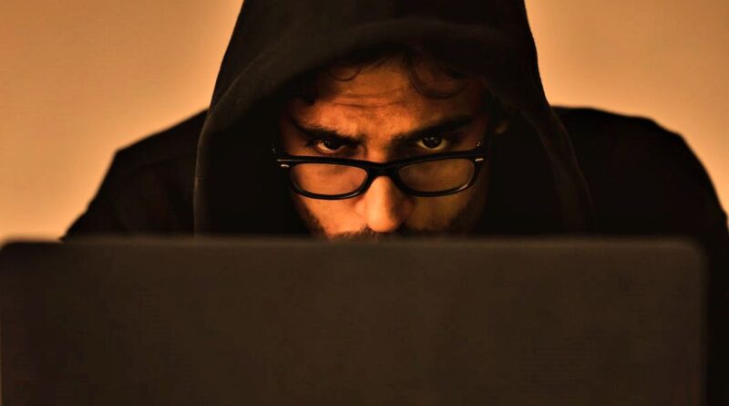 Os golpes pós-Black Friday exploram falhas em sistemas de devolução e reembolso (Imagem: Pexels/Sora Shimazaki)