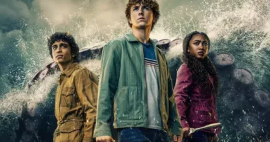 Elenco de Percy Jackson e os Olimpianos chega ao Brasil para CCXP25