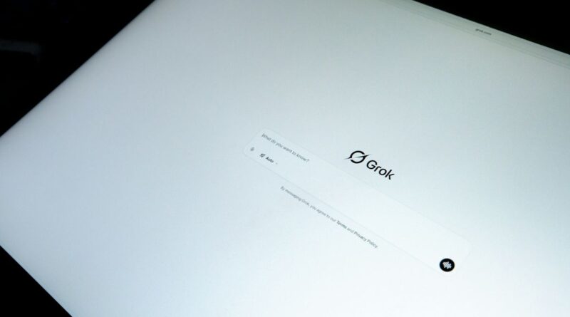 Ilustração representando riscos de deepfakes sexuais e manipulação de imagens por inteligência artificial